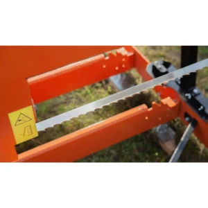 Thin-kerf blade on the Wood-Mizer LX50 Super