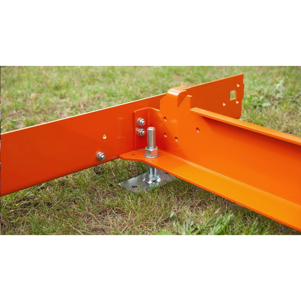 Adjustable leg on the Wood-Mizer LX50 Super bed